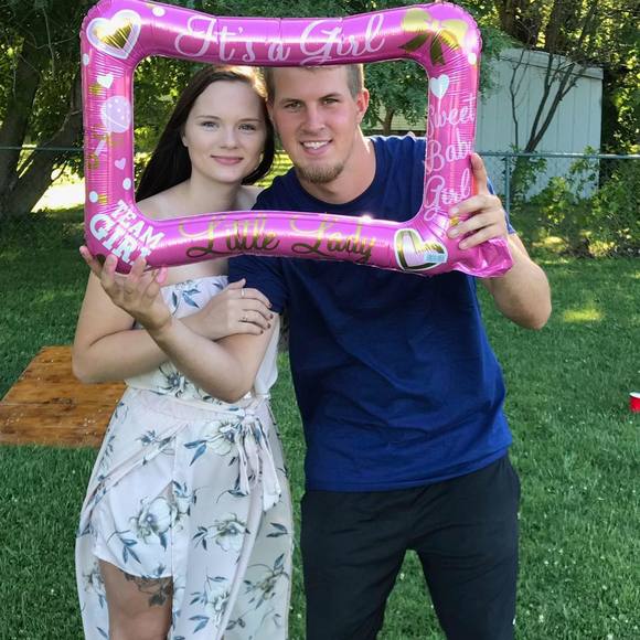 Meet your Posher, Brooke - Picture 1 of 1